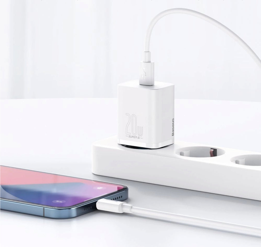 Baseus super schnelles Ladegerät USB C / 20W inkl. Kabel USB C / 1m